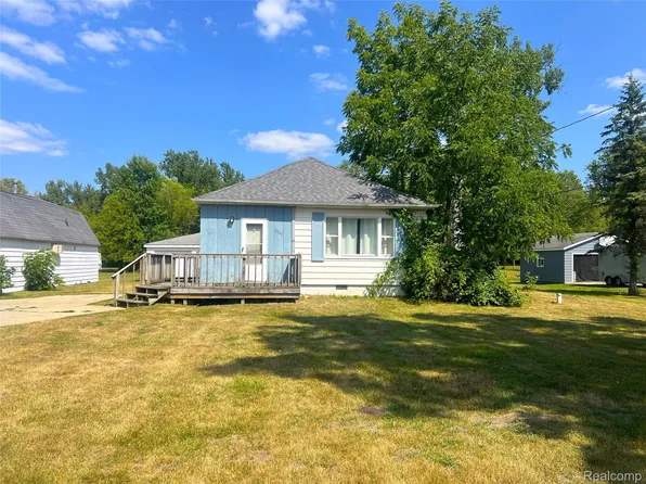 2427 S Vassar Rd, Davison, MI 48423