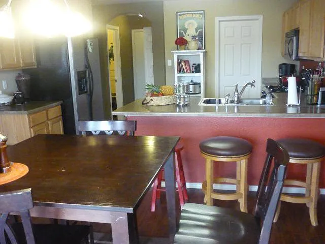 908 Waterfall Dr NE — Photo 16