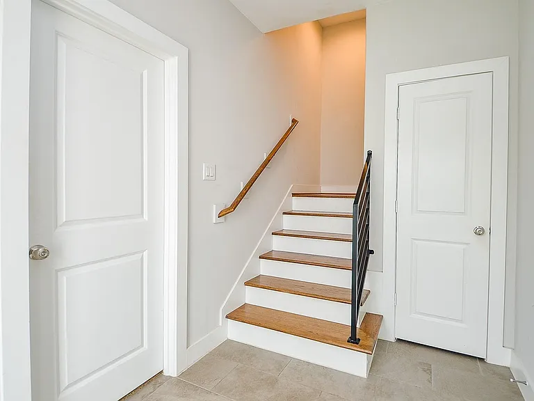 5903 Val Verde St #D — Photo 17
