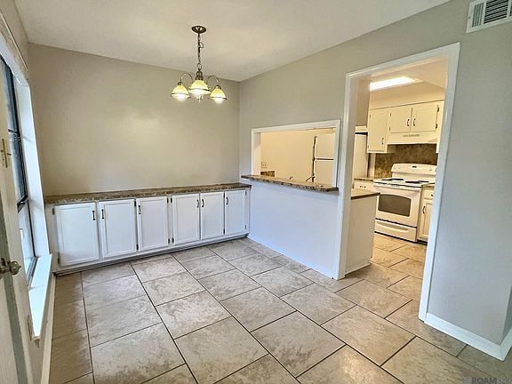 3rd image of 4934 Alvin Dark Ave