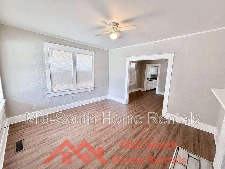793 Inez St — Photo 5