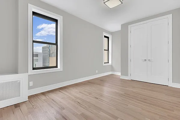 Sold by Pistilli Realty Group | media 8