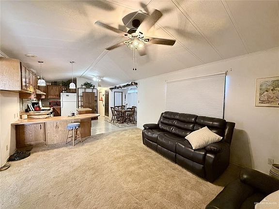 2nd image of 505 Citrus Cir