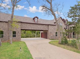 11795 Great Oaks Dr, College Station, TX 77845