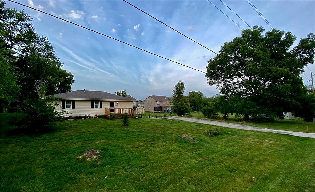 21819 S Peculiar Dr, Peculiar, MO 64078 Zillow