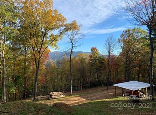 357 Autumn View Dr, Burnsville, NC 28714