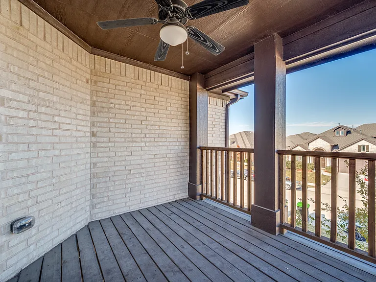 1616 George Ln — Photo 19