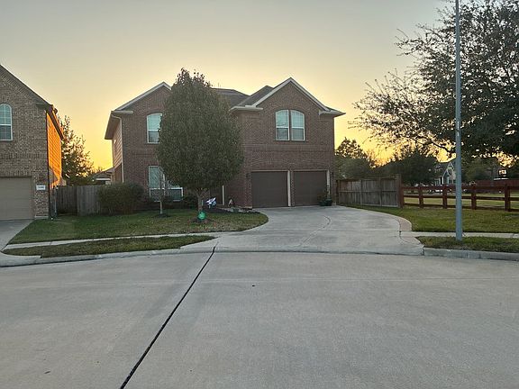 3rd image of 3302 Elk Ridge Ln