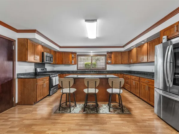 262 Thomas St, Wahiawa, HI 96786