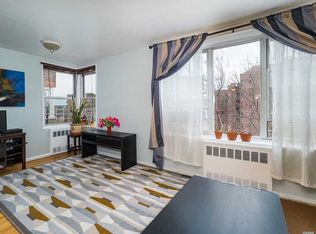 18-70 211th St APT 5C, Bayside, NY