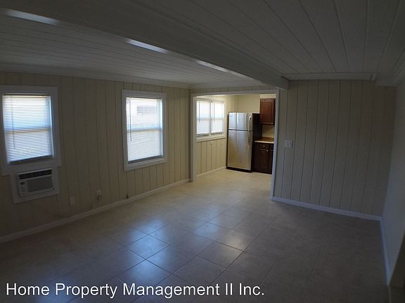 3rd image of 412 N D St