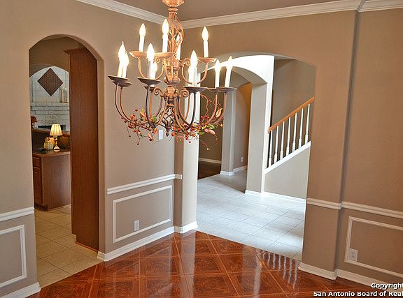 4th image of 35 N Inwood Heights Dr