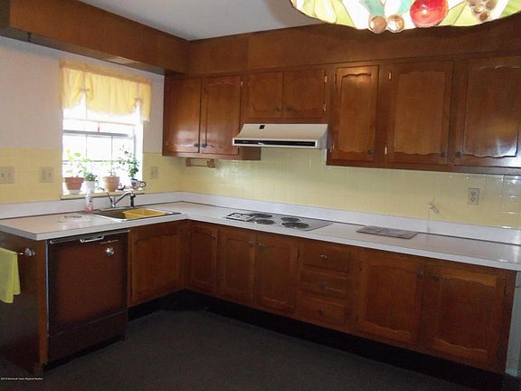 2nd image of 314D Coventry Ct