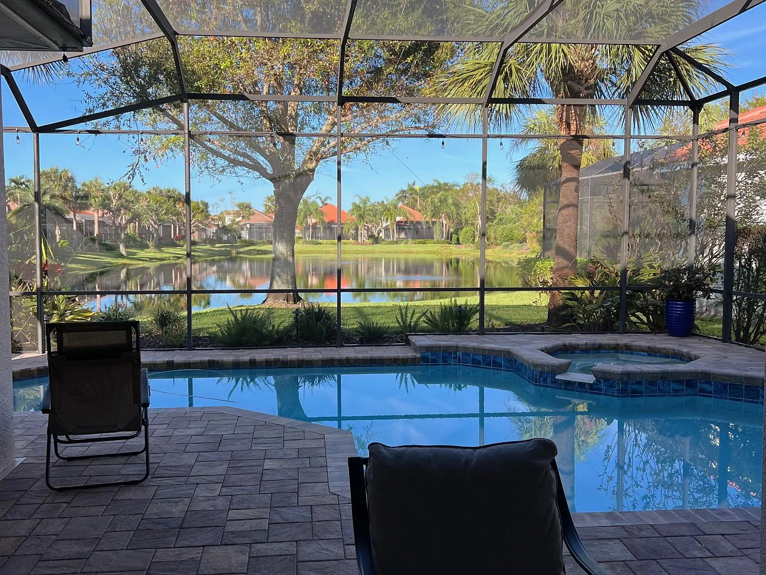 3 bed, 2.5 bath, 2389 sqft, $9,000 — Photo 2