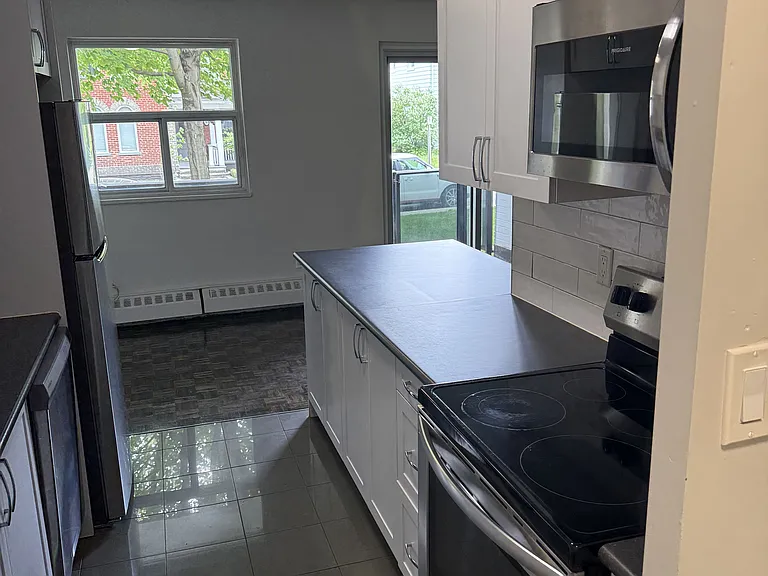7 Albert St #116 — Photo 9