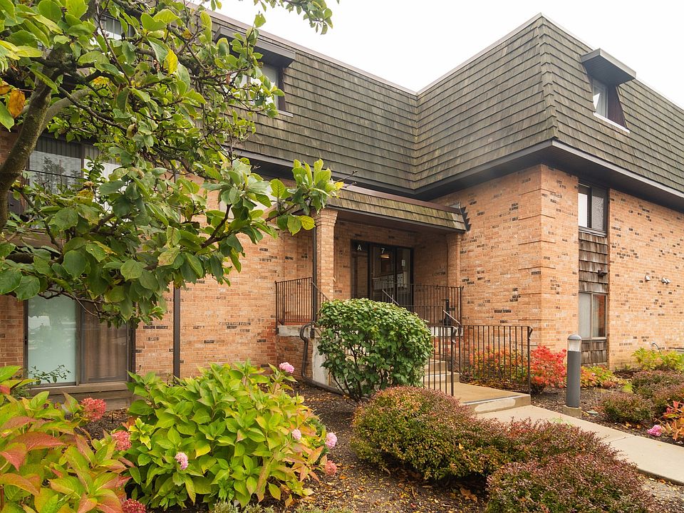 1st image of 7 Oak Creek Dr APT 2706