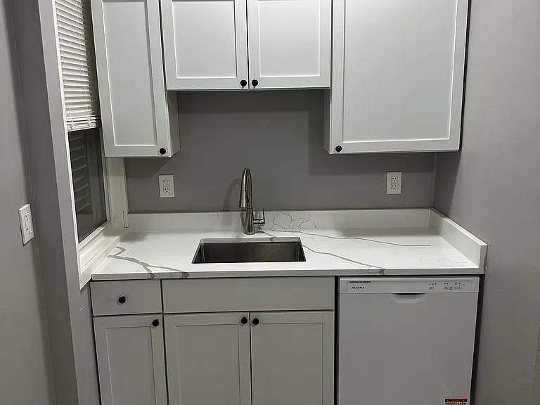 46 Lambert Ave #1 — Photo 5