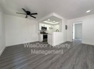 810 S Flower St APT 3, Santa Ana, CA 92703