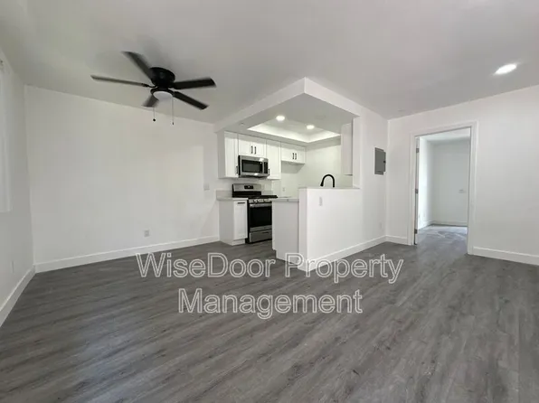 810 S Flower St, Santa Ana, CA