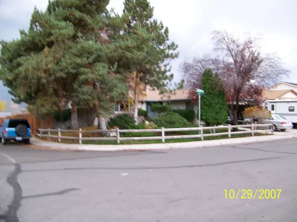 479 Duggan Ave, Sparks, NV 89431
