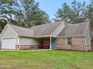 90 Morning Sun Dr, Byhalia, MS 38611