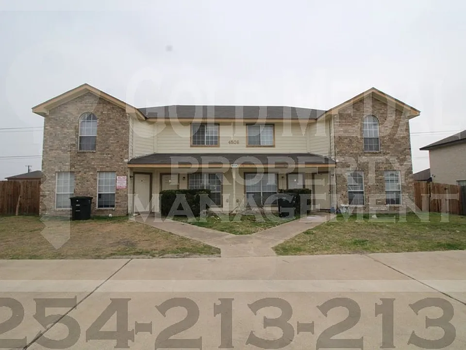 4509 Deek Dr