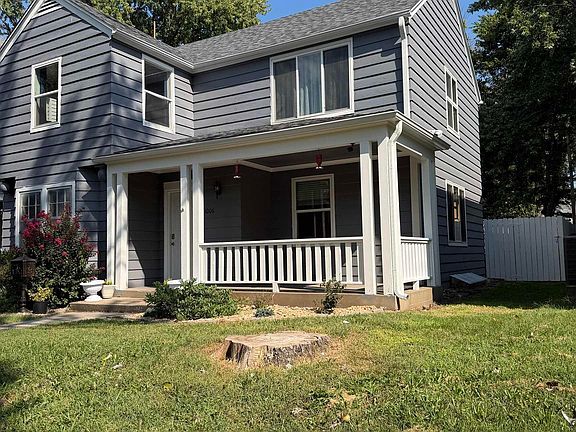 3rd image of 1006 W 7th St