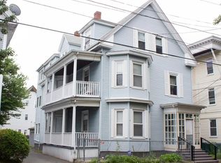 14 Arlington St, Lynn, MA 01902