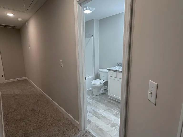 211 Jackson St #211 — Photo 35