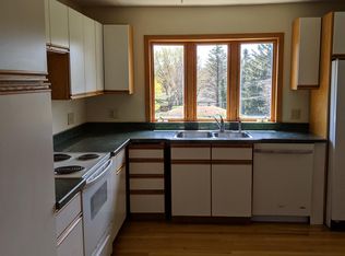 725 Pflaum Rd, Madison, WI 53716