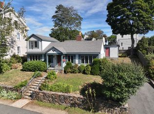 6 Redstone Ln, Marblehead, MA 01945