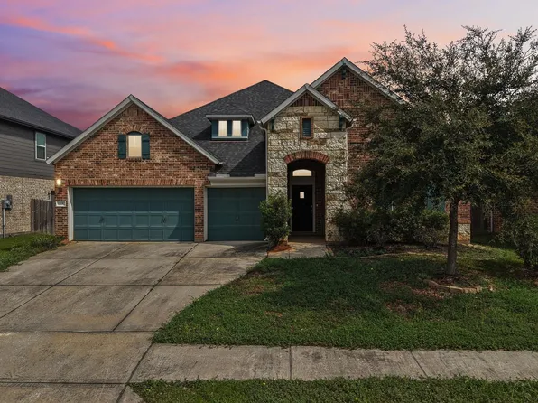 318 Westlake Terrace Dr, Conroe, TX 77304