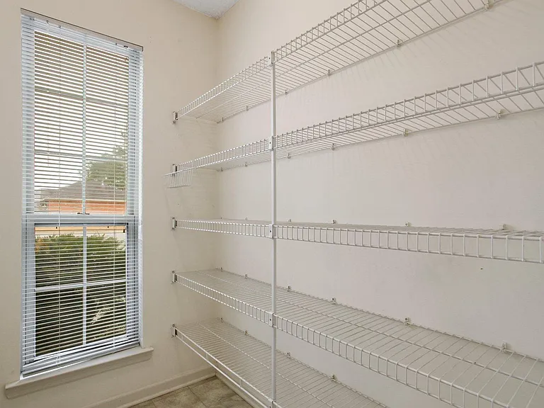 2115 Walberg Dr — Photo 24