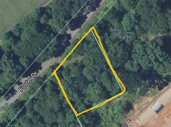 10041 Foster Dr, Manassas, VA 20110