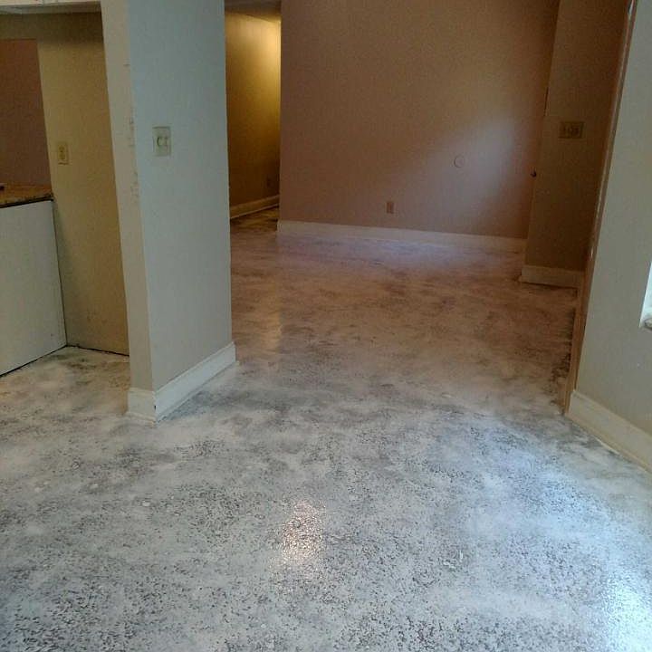 1st image of 107 Cane Field Dr