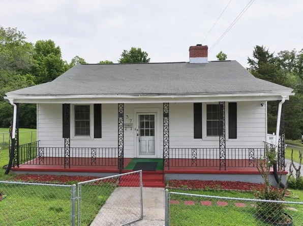 37 Stokesland Ave, Danville, VA 24541