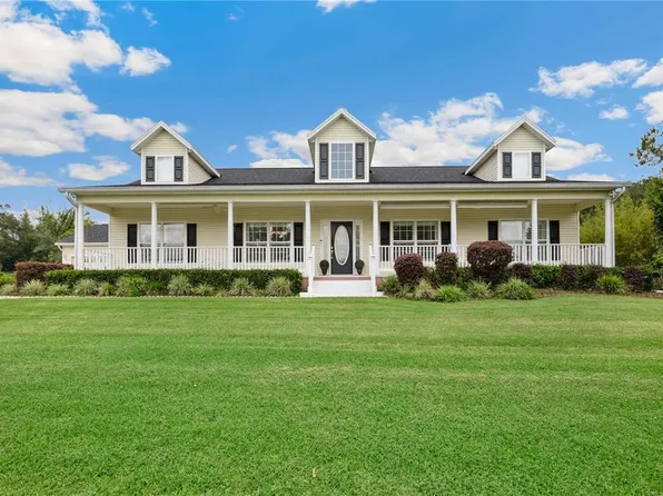 9830 Caribou Trl, Dade City, FL 33525