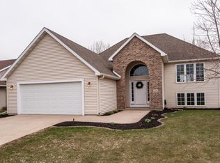 2890 Kenosha Dr NW, Rochester, MN 55901