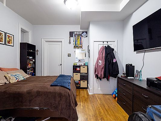 1st image of 66 W 9th St APT 20R