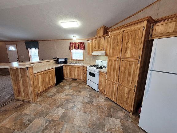 5th image of 7145 Wyoming Ln