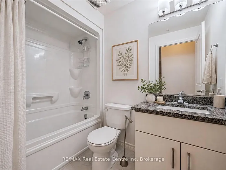 1284 Gordon St #110 — Photo 6