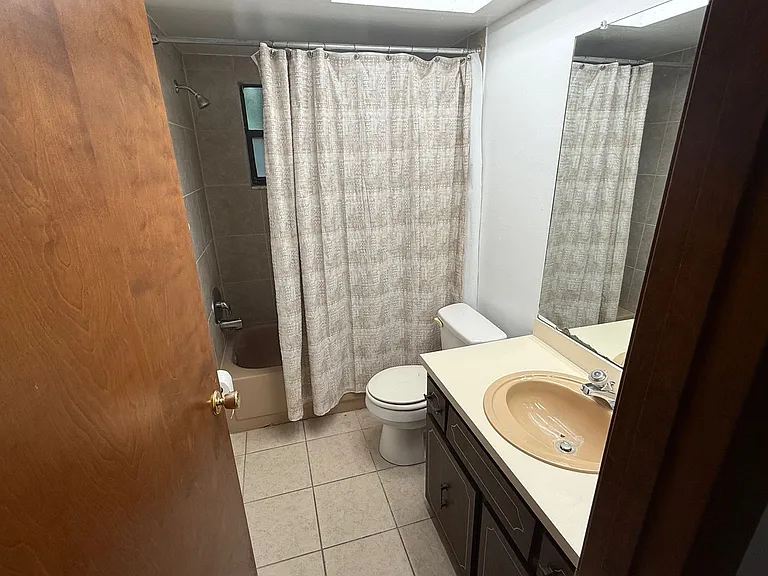 7646 Landmark Dr — Photo 8