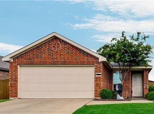 4043 Eagle Dr, Heartland, TX 75126