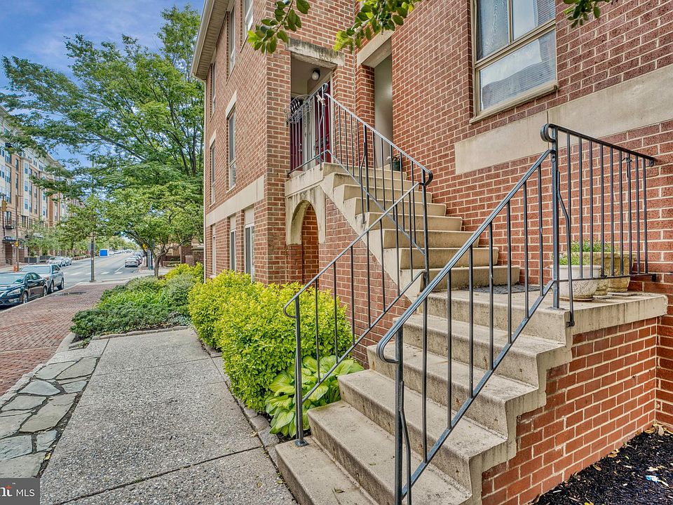 1st image of 536 S Charles St #R77