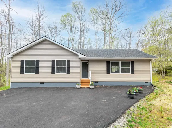 435 Carnation Rd, Ruckersville, VA 22968