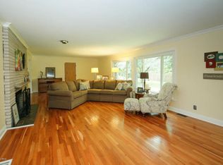 425 Wealthy Ave, Kalamazoo, MI 49006