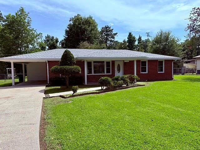 1730 Dupard St — Photo 1