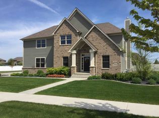 9136 W 97th Pl, Saint John, IN 46373