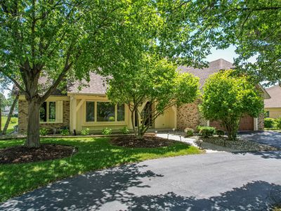 8349 S Park Ave, Burr Ridge, IL, 60527