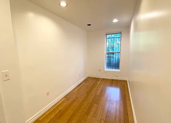 Rented by Voro New York | media 22